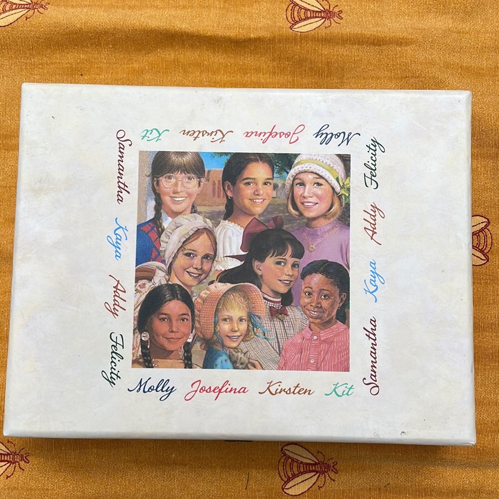 The American Girl Keepsake Box 15 Cards & Envelopes 2002 Stationery Set Hallmark
